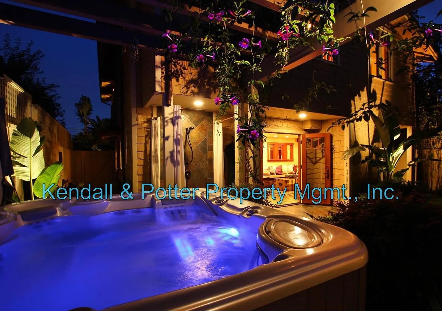 Stunning Depot Hill Craftsman! 4BR, 3.5BA, plus office, bonus, and piano rooms. — Photo 2