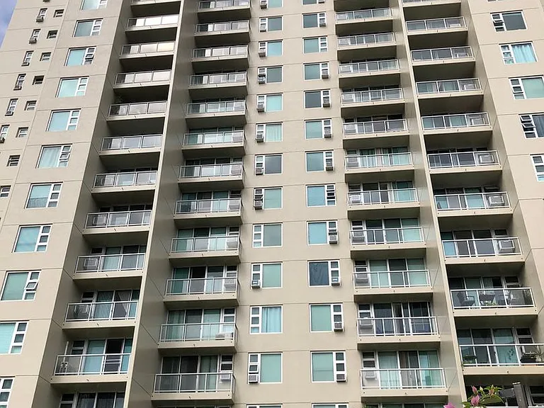 215 N King St #1706 — Photo 31