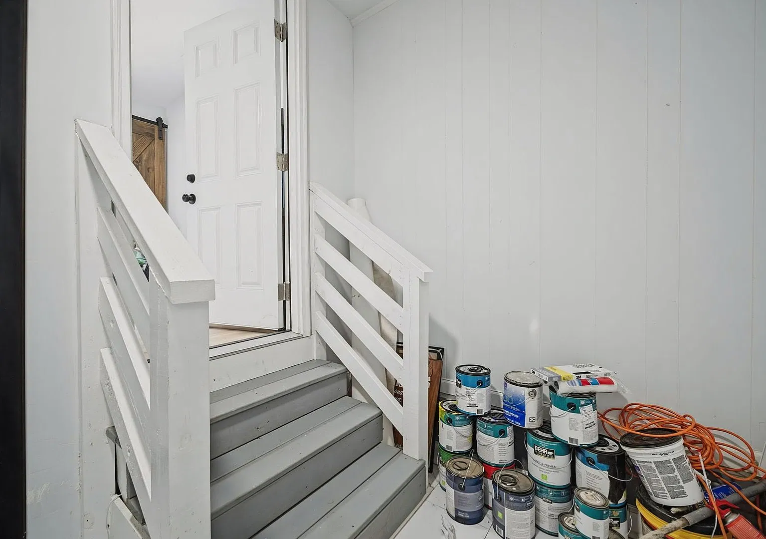 Charming Home! — Photo 4