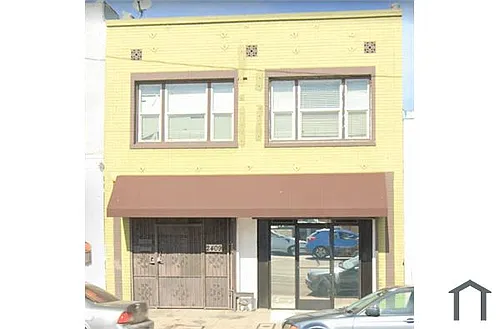 2409 W 54th St Photo 1
