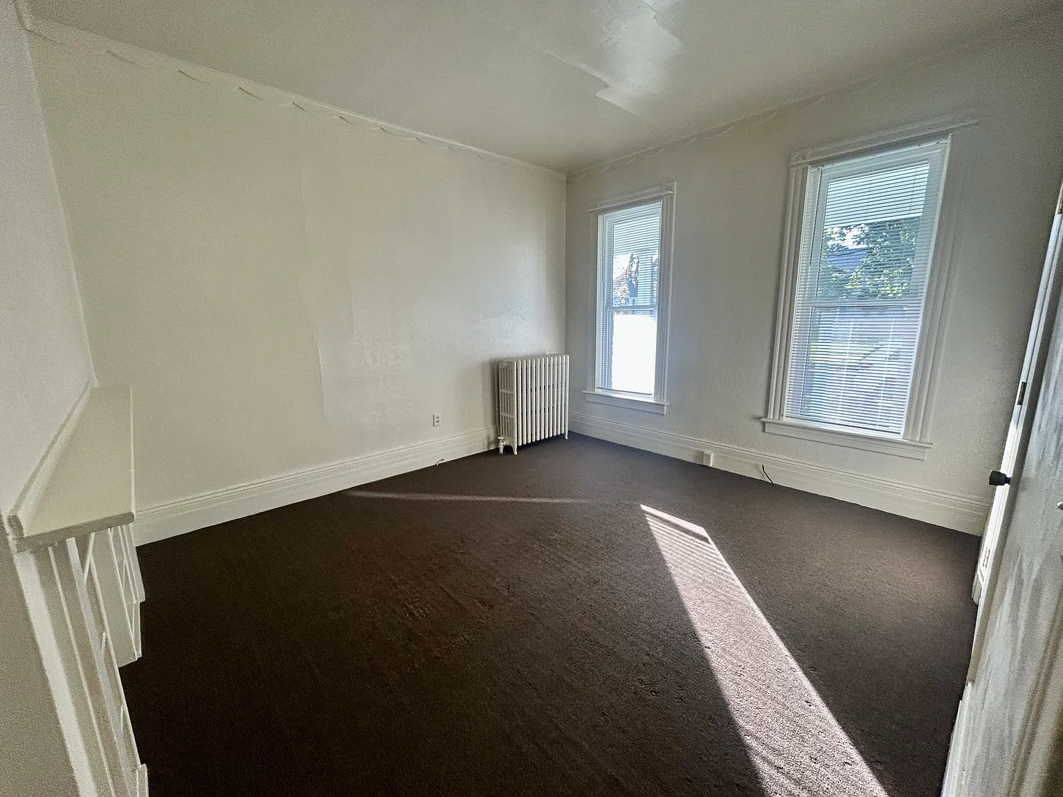 130 W 25th St — Photo 3