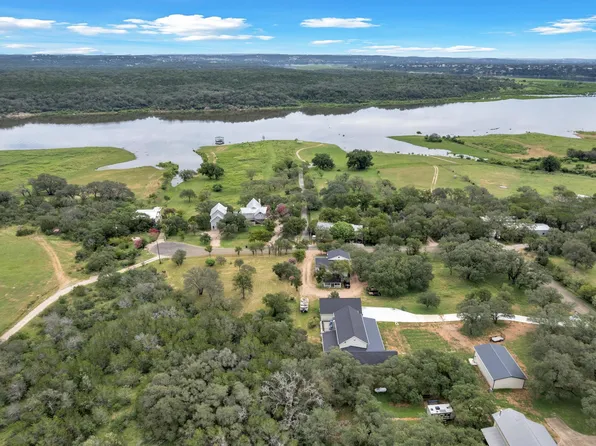 504 County Road 421a, Spicewood, TX 78669