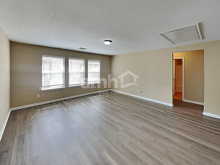 18107 Quiet Ridge Ln — Photo 9