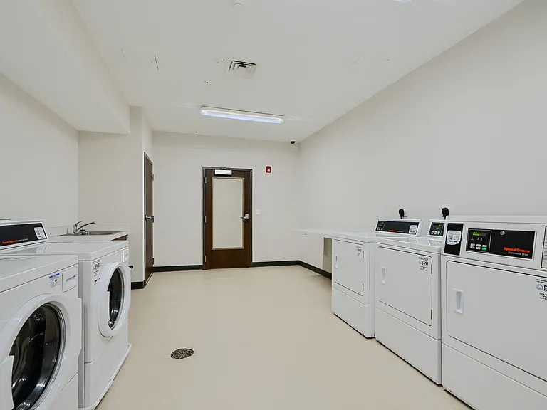 Walbrook Mill Apartments — Photo 26