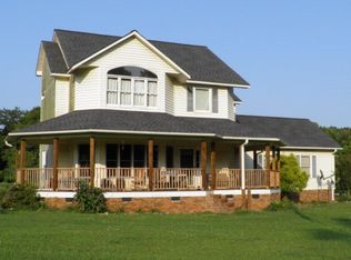 1505 Rock House Rd, Greenwood, SC 29646