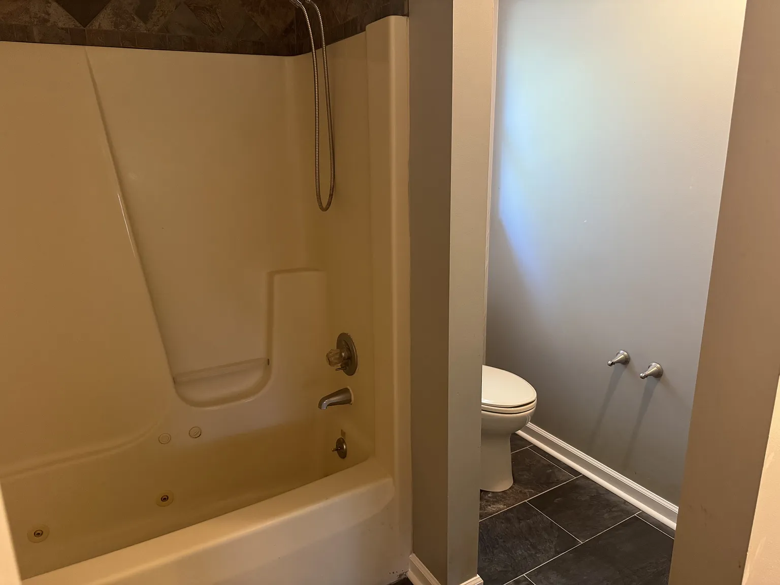 238 Blair Drive - 1 — Photo 4