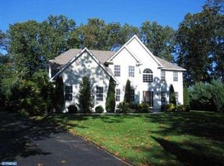 18 Rutland Ct, Shamong, NJ 08088