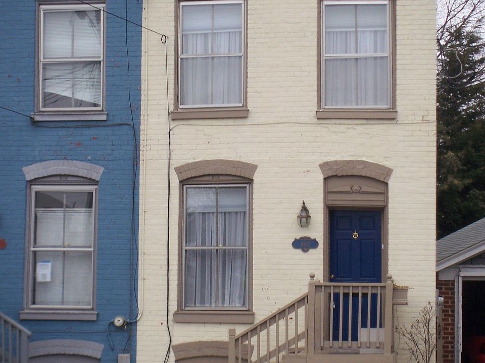 Charming Townhouse