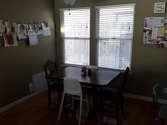 4th image of 5609 Laguna Oaks Dr