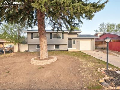 46 Albion St, Colorado Springs, CO, 80911