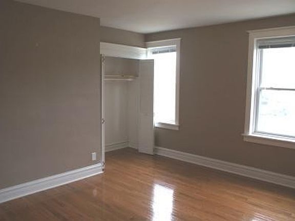 3rd image of 4315 Tholozan Ave Floor 1
