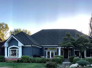 6294 S Wrenhaven Rd, Holladay, UT 84121