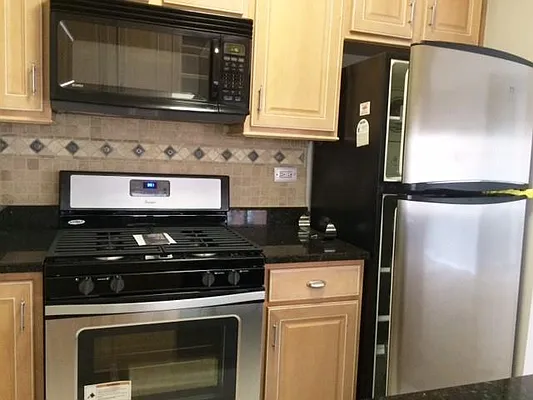 Rented by R New York | media 7