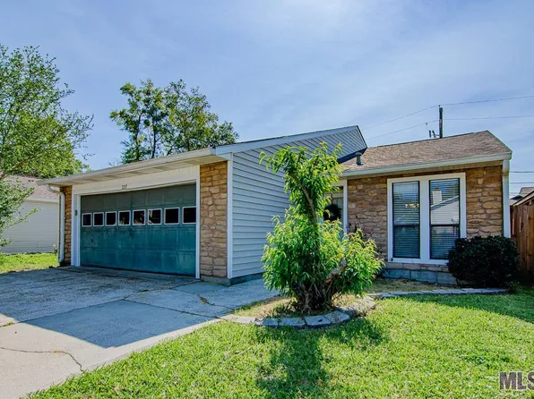 227 Heatherwood Dr, Baton Rouge, LA 70808