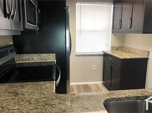 3rd image of 5032 Terrace Palms Cir Unit 102