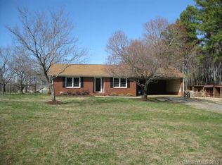 1847 Saint Marks Church Rd, Crouse, NC 28033