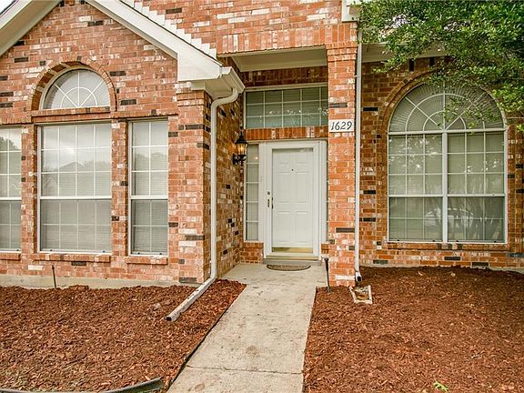 5th image of 1629 Waterford Dr
