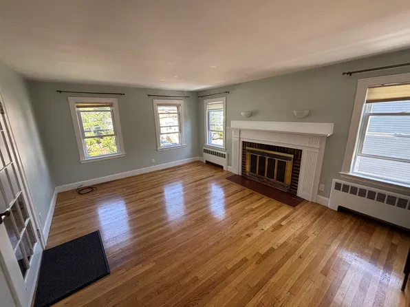 38 Mott St, Arlington, MA 02474