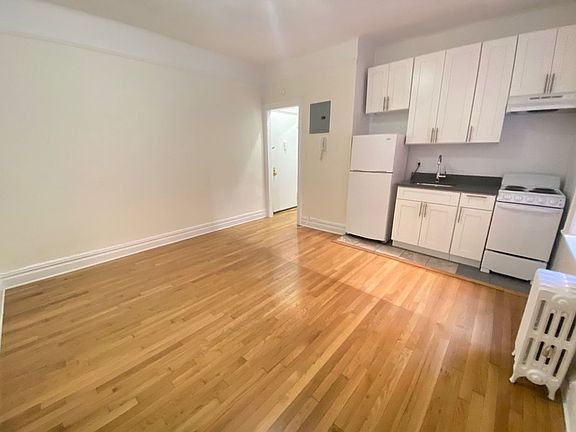 3rd image of 37-52 89th St #1TT