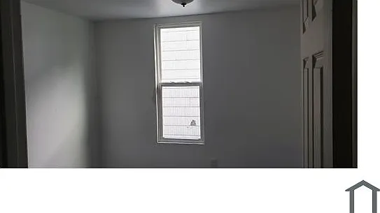 10520 S Perry Ave — Photo 15