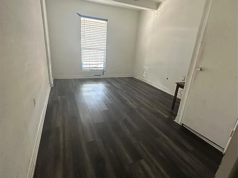 8214 Barkley St — Photo 7