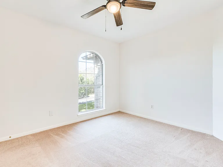 6911 Gentle Oak Dr — Photo 30