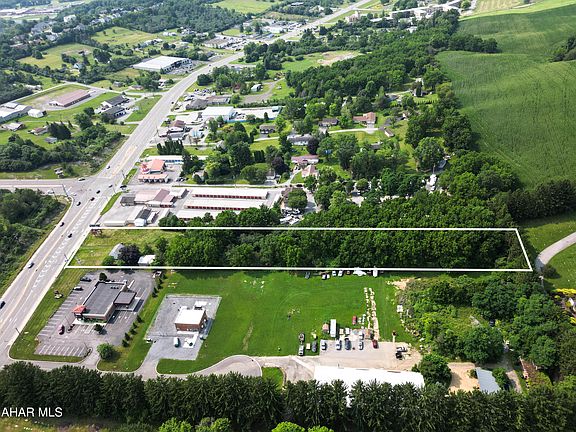 4th image of 2411 Plank Rd
