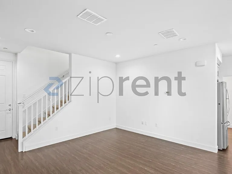 8556 Dunes Way — Photo 7