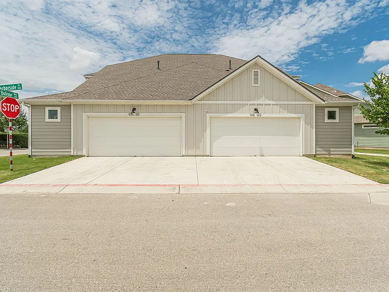 105 Harborside Dr #101 — Photo 30