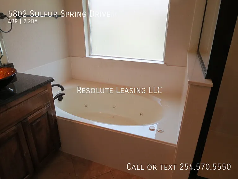 5802 Sulfur Spring Dr — Photo 13