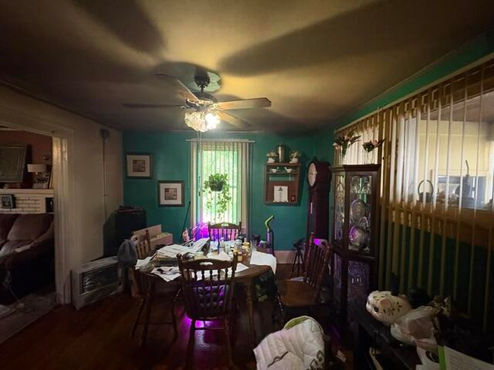 1120 Ferdinand Ave SW, Roanoke, VA - View 3