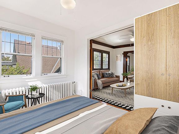 4th image of 2415 Harriet Ave APT 4