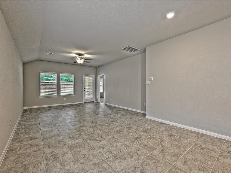 17502 Rosette Grass Dr — Photo 14