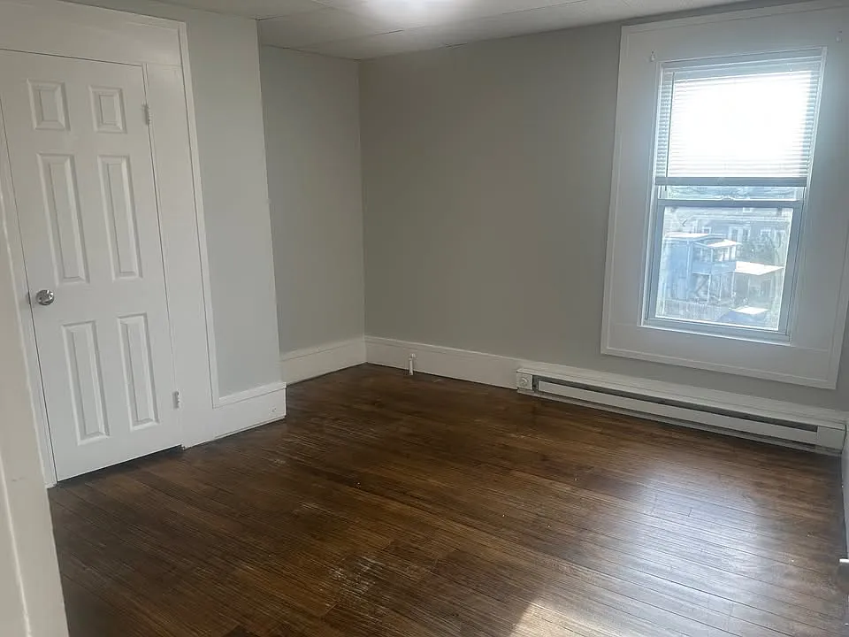 462 Bridge Street - 35 — Photo 3