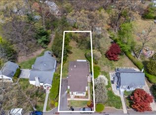 31 Iroquois Trl, Denville Twp., NJ 07834