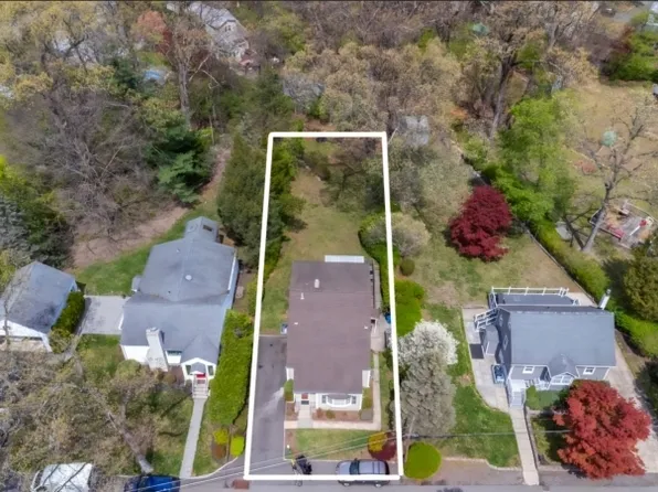 31 Iroquois Trl, Denville Twp., NJ 07834