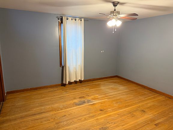 5th image of 2734 Forest Ave #2