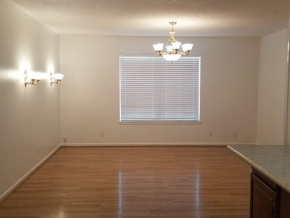 4th image of 1111 High Mesa Dr