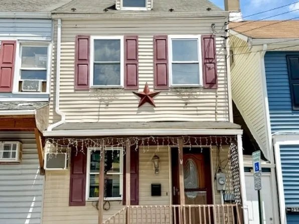 249 Mercer St, Phillipsburg Town, NJ 08865
