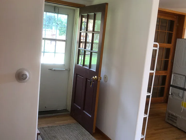 430 Mapleton Ave — Photo 24