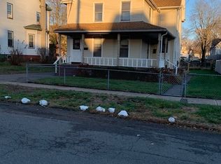 16-18 Shepard St, West Springfield, MA 01089