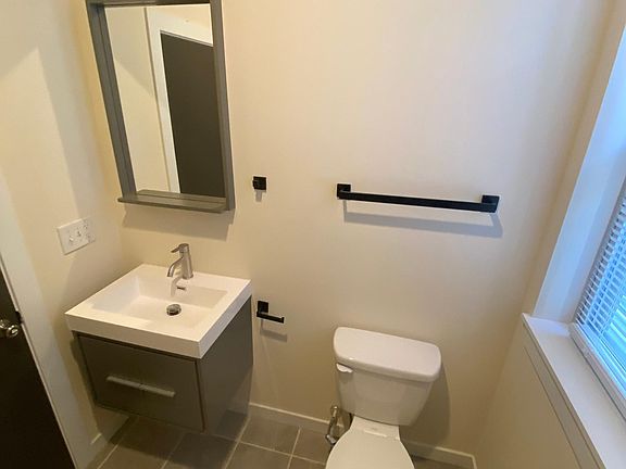 5th image of 5614 Catharine St #3