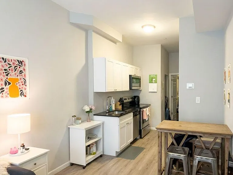 1724 N Bouvier St #A — Photo 3