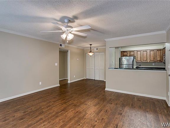 5th image of 120 15th St E APT 803