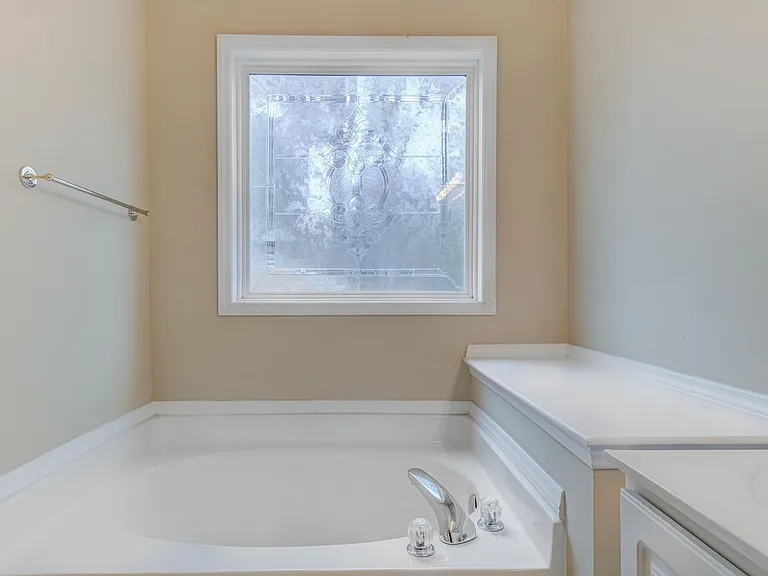 108 Allie Bell Ln — Photo 11