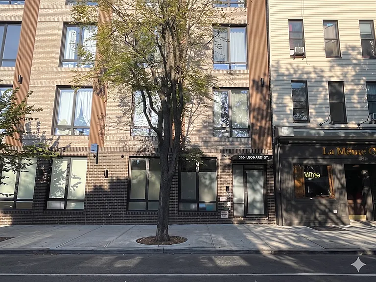 366 Leonard St #3B — Photo 7