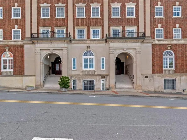 315 N Spruce St APT 307, Winston Salem, NC 27101