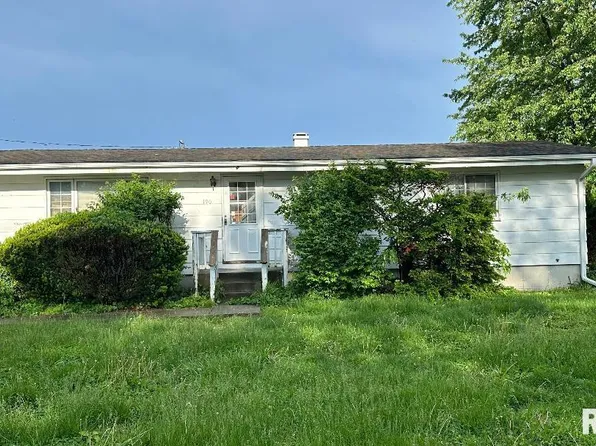 190 S East St, Hull, IL 62343