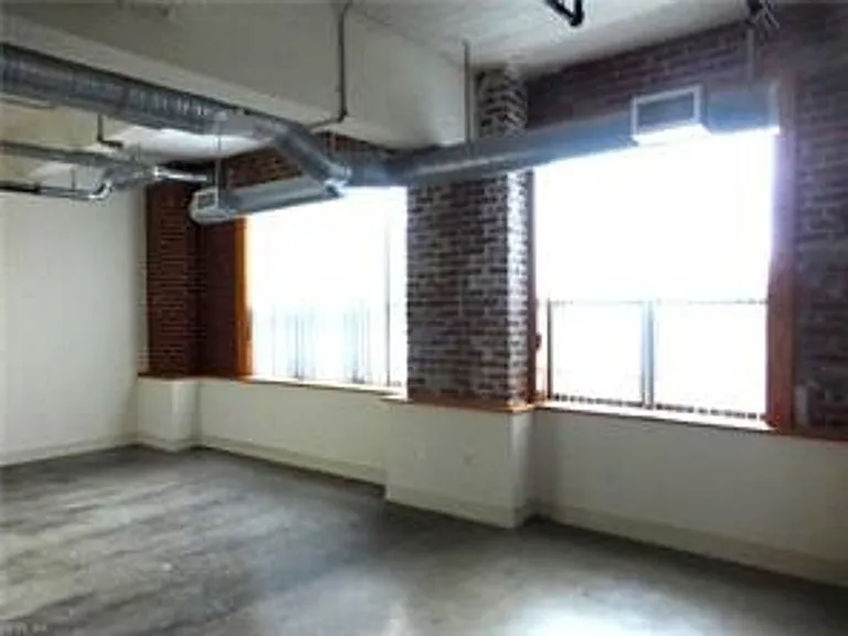 500 Granby St #2D — Photo 2