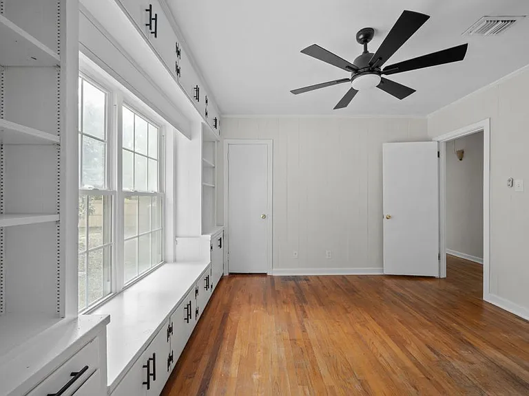 4273 Vega Dr — Photo 9